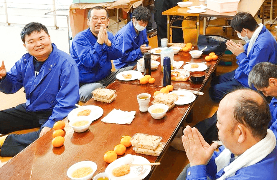 野菜の収穫と調理